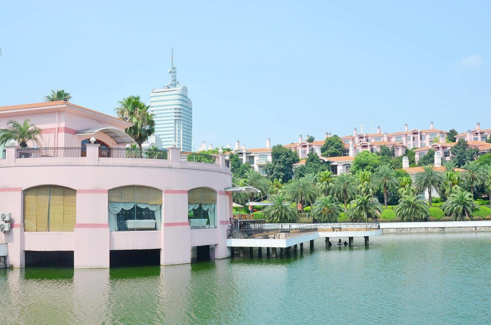 St. Tropez Hotel Чанша Екстер'єр фото